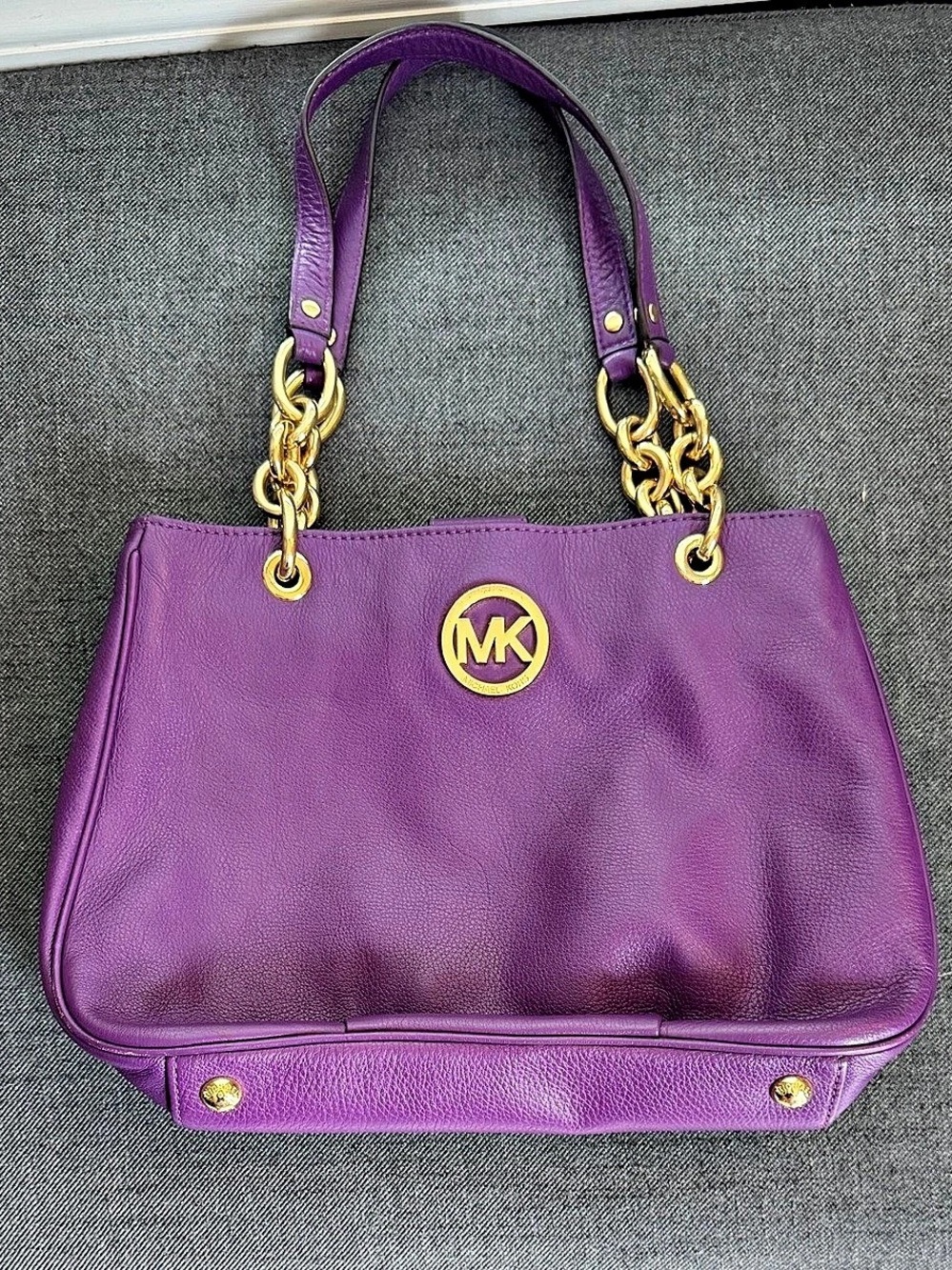 Michael Kors Jet Set Chain Shoulder Tote Purple